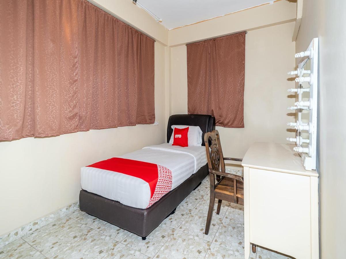 קוטה קינבלו Oyo 89932 Dd Homestay מראה חיצוני תמונה